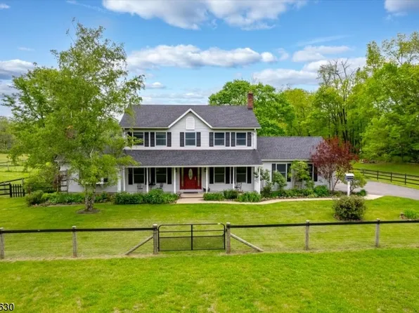 224 Maple Ln, Lebanon Twp., NJ 07830