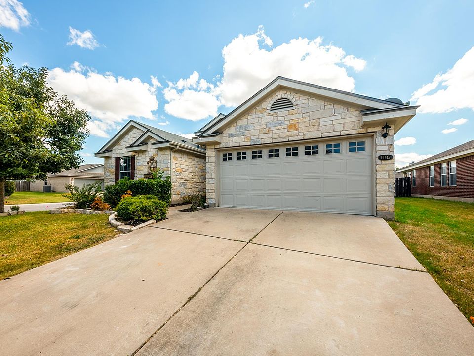 1st image of 19145 Leigh Ln