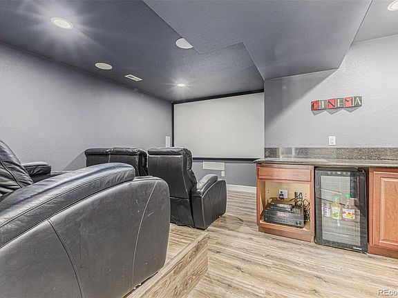 4th image of 8726 Gardenia Circle