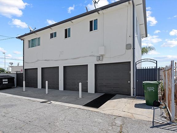 2nd image of 10021 S Western Ave APT 5