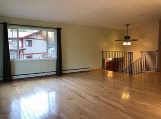 502 Jordt Cir, Anchorage, AK 99504