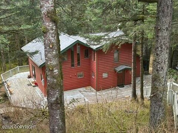 1537 Three Sisters Way, Kodiak, AK 99615