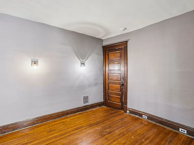 725 Linwood Ave #1 — Photo 9
