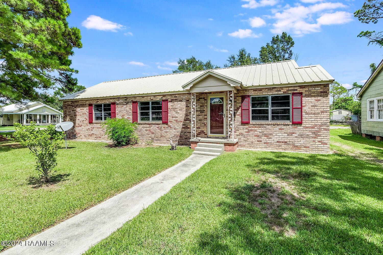 2040 Church St, Jeanerette, LA 70544 | MLS #24000135 | Zillow