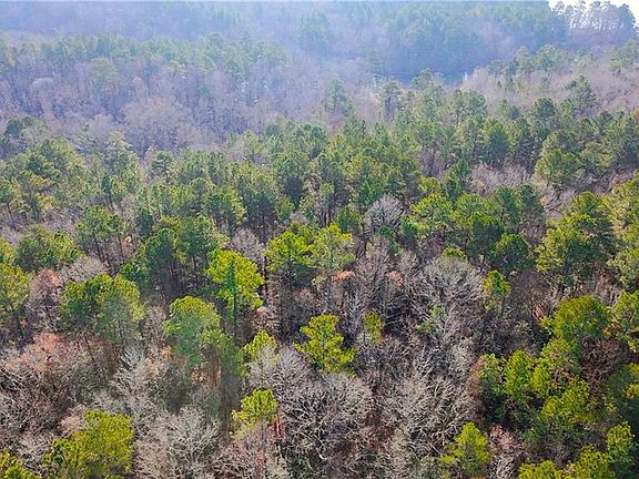 5th image of 136 N State Ln