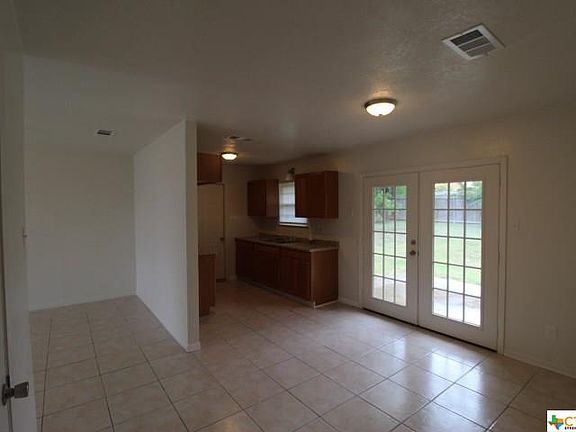 5th image of 1607 Miranda Ave