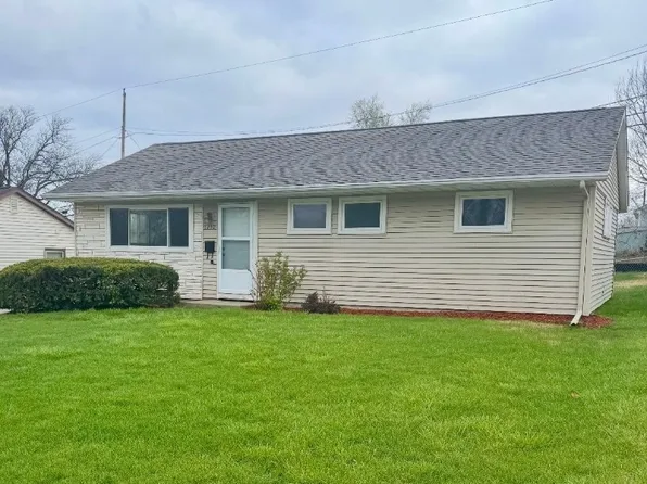 1712 Richmond Rd NE, Cedar Rapids, IA 52402