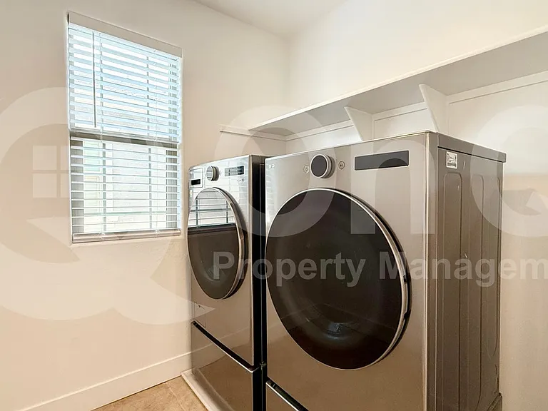 1282 W Sparrow Dr — Photo 19
