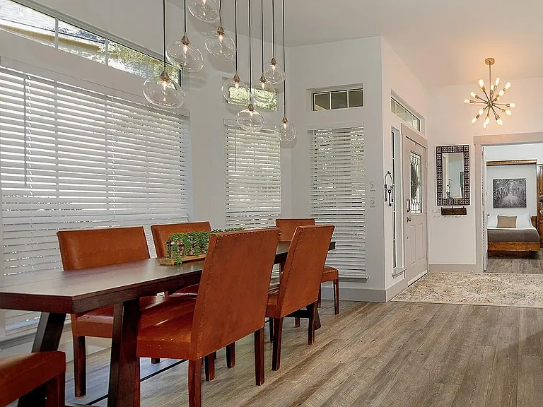 182 N Valley Oaks Cir — Photo 7
