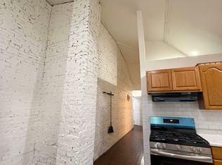 1840 Barnum Ave #3, Bridgeport, CT 06610