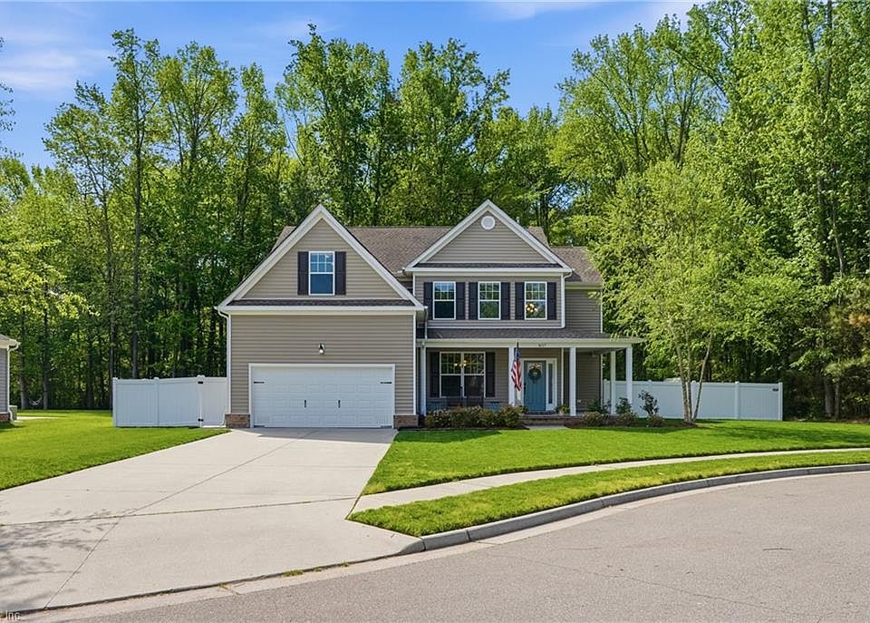 1st image of 837 Evelyn Way