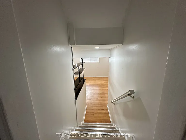 93 Jeffcoat Dr #BASEMENT — Photo 13