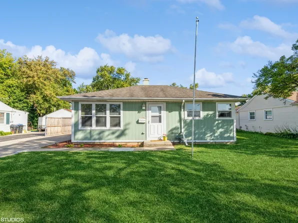 2506 Kirchoff Rd, Rolling Meadows, IL 60008