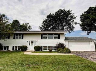 3741 S Point Rd, Verona, WI 53593