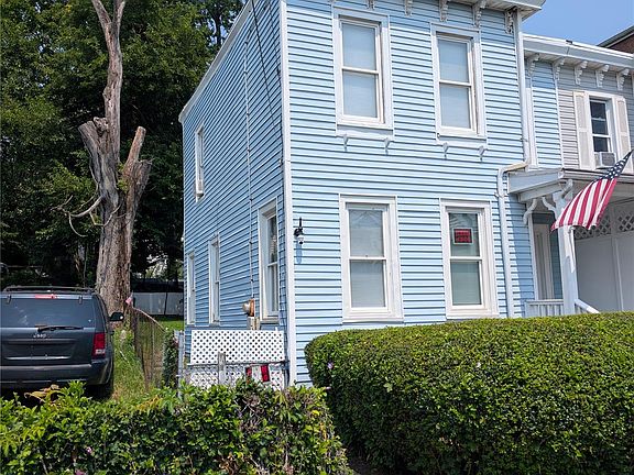 2nd image of 326 1st Street