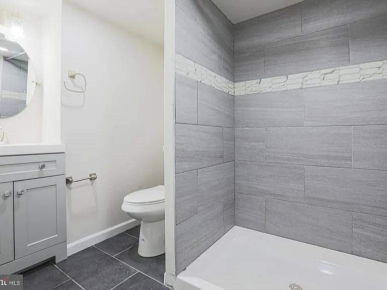 6512 Golden Ring Rd — Photo 34