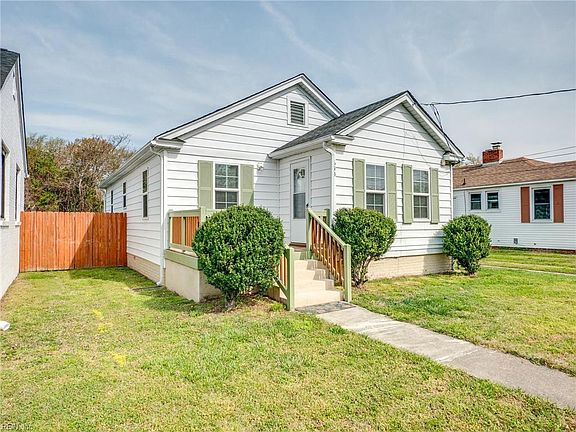 2nd image of 643 33rd St