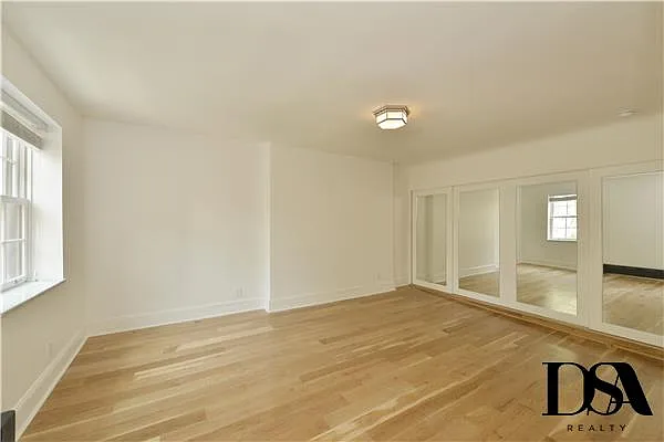 Rented by DSA Realty | media 8