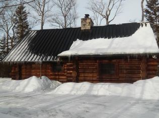 32882 S Rock Rdg, Drummond Island, MI 49726