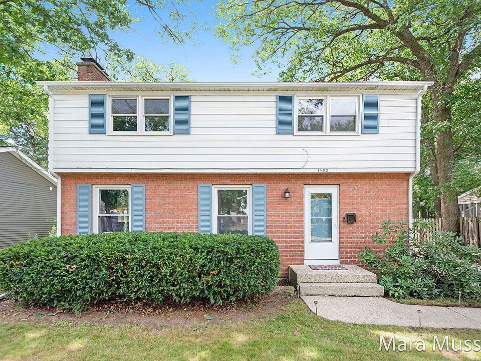 1st image of 1480 Southlawn Dr SW