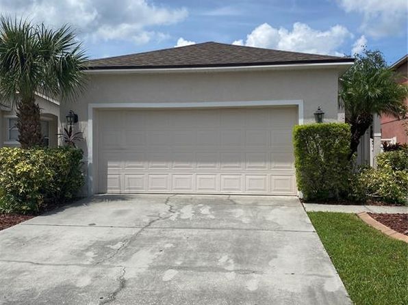 2409 Spring Hollow Loop