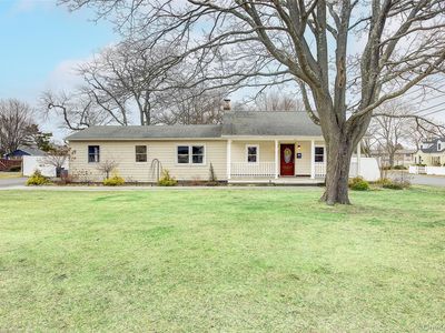 507 Gillette Avenue, Bayport, NY, 11705