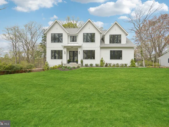 6030 Woodland Ter, Mc Lean, VA 22101