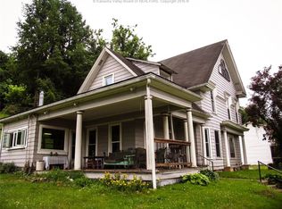 92 S Stonewall St, Sutton, WV