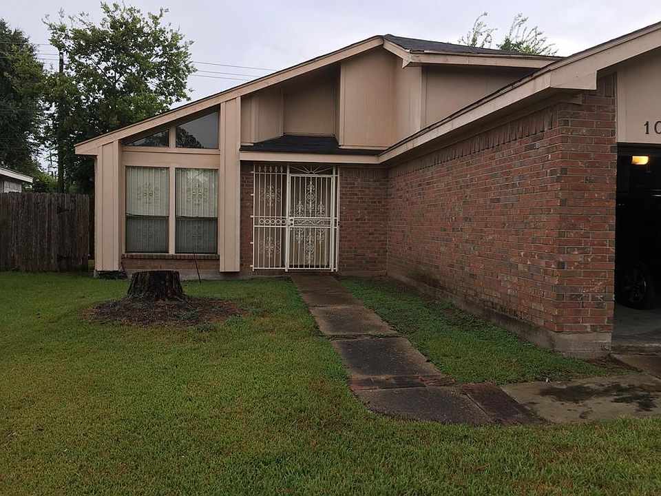 1st image of 10227 Grove Glen Dr