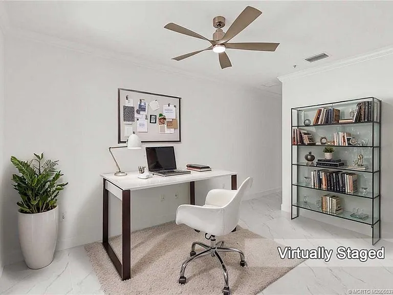 47 SW Osceola St #206 — Photo 4