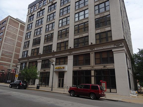4th image of 1601 Washington Ave Unit 302