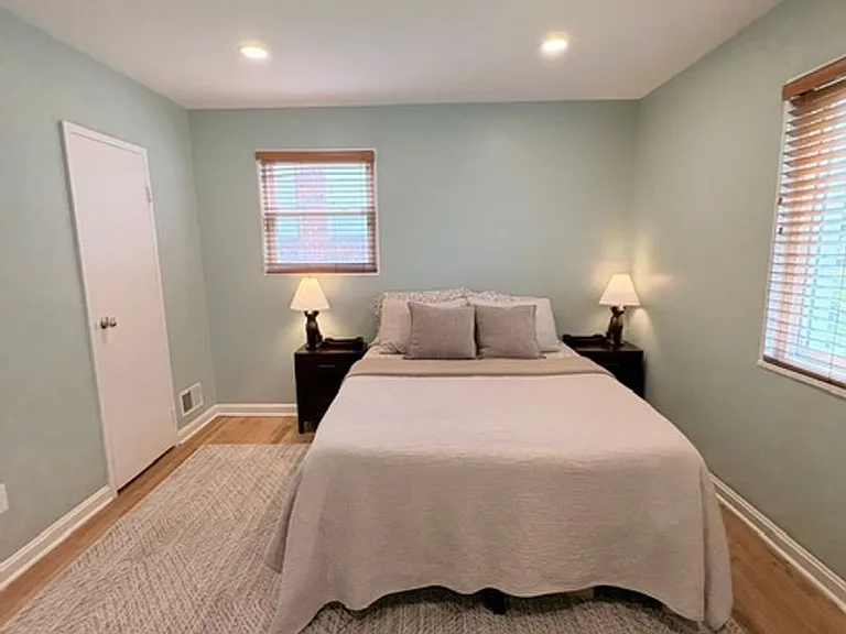13520 Grenoble Dr — Photo 18
