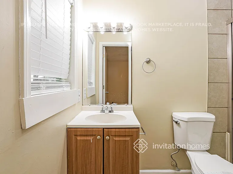 2396 Shire Ct — Photo 10