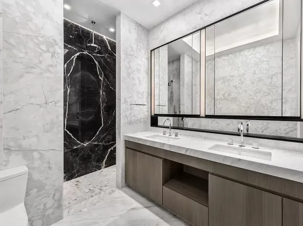 108 Leonard Street 3K image 3 of 5