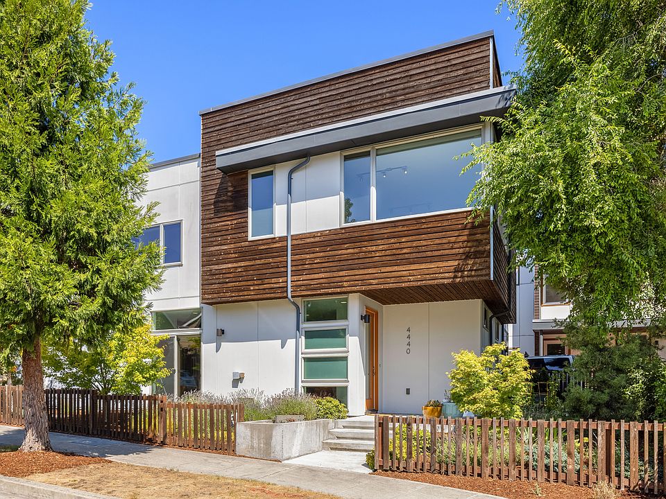 2015 Built Green Home Designed by Award-winning, Dwell.