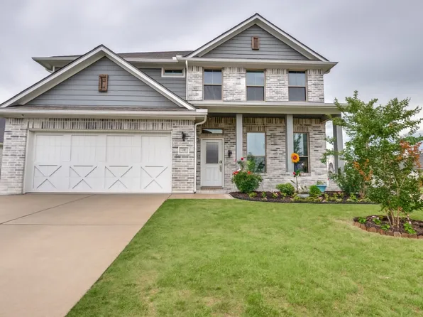 153 Arrow Wood Rd, Waxahachie, TX 75165