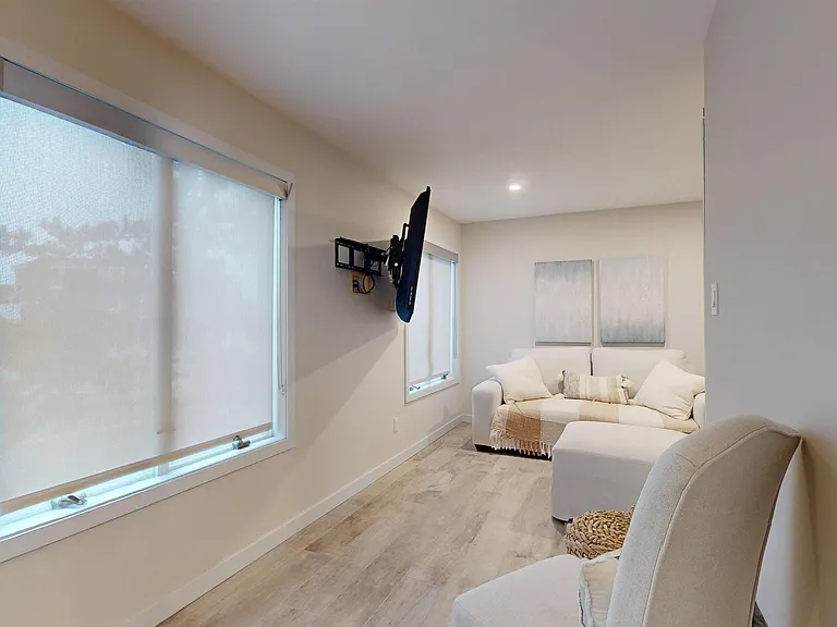 701 Bayshore Ave #701 — Photo 22
