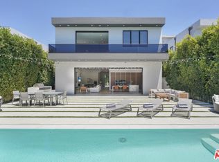 323 N Flores St, Los Angeles, CA 90048