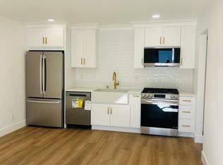 811 Alabama St APT 4, Huntington Beach, CA 92648