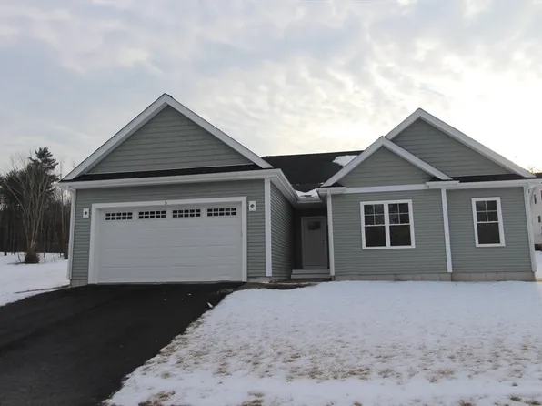 8 Weber Farm Rd #8, Wrentham, MA 02093