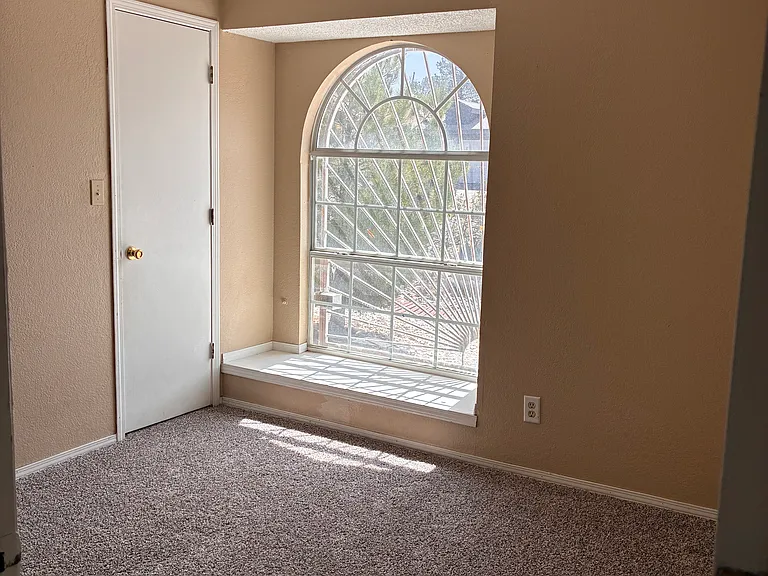 12149 Goya Ct — Photo 16