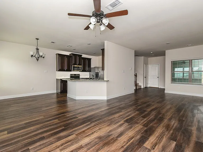 6819 Jade Dr — Photo 6