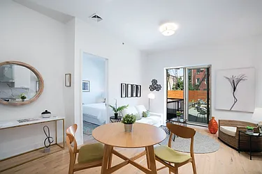 Sold by The InHouse Group