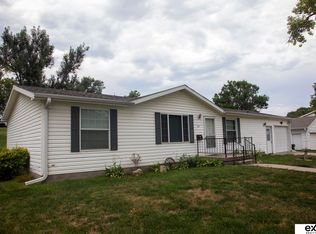 1311 6th St, Auburn, NE 68305