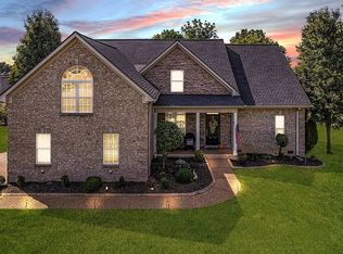 800 Harrisburg Ln, Mount Juliet, TN 37122