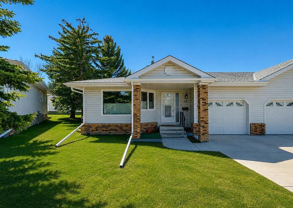 1st image of 43 W Macewan Park Hts NW
