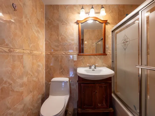 132-36 Pople Avenue image 13 of 19