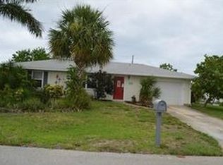 2243 NE 15th Dr, Jensen Beach, FL 34957