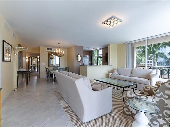 3rd image of 550 Okeechobee Blvd APT 302