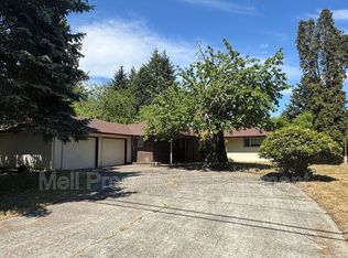 7016 Husky Way SE, Olympia, WA 98503